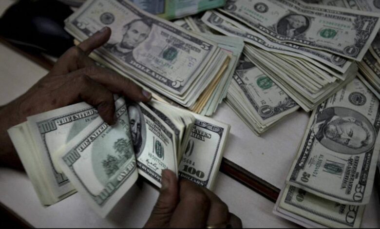 India's forex reserves see sharpest weekly drop on record, hit over four-month low