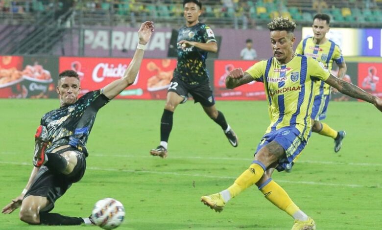 Sadaoui sparkles as Blasters end losing streak