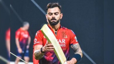 RCB vs DC: कोहली के बल्ले से टूट सकता है इतिहास, एक मैच दूर है बड़ा रिकॉर्ड