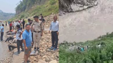Rudraprayag Accident: अलकनंदा में समा गई श्रद्धालुओं से भरी बस, रुद्रप्रयाग में तबाही के बीच बचाव की जंग जारी