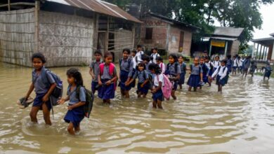 North East Floods: बाढ़ और भूस्खलन ने उजाड़ दिए गांव घर और जिंदगी! सरकार की कोशिशें भी तोड़ रही हैं दम