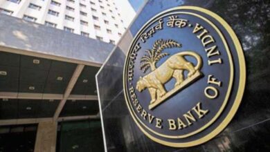 Reserve Bank of India: 1 जनवरी से बदल जाएगा अंगूठे से पैसे निकालने का तरीका! जानिए RBI का बड़ा फैसला