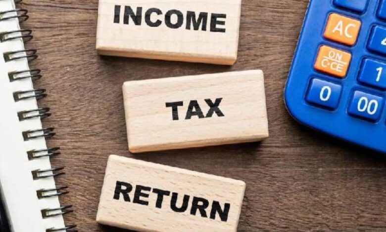 Income Tax Return: 2 करोड़ की कमाई, लेकिन गलत ITR फॉर्म? डिजिटल सितारों के लिए अब तय हुआ नया टैक्स रास्ता