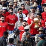 RCB का बड़ा ऐलान! बेंगलुरु भगदड़ में जान गंवाने वालों के परिवारों को मिलेगा मुआवजा – जानें कितने रुपये का किया गया वादा
