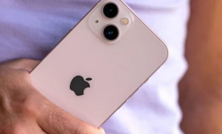 iPhone 13 की बड़ी छूट, अब मात्र 40,000 रुपये में खरीदें, 37,000 रुपये की बचत का मौका