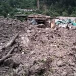 Chamoli Cloudburst: रातभर की बारिश ने मचाई तबाही, चमोली में दो गांवों पर टूटा क्लाउडबर्स्ट का कहर, लोग सहमे