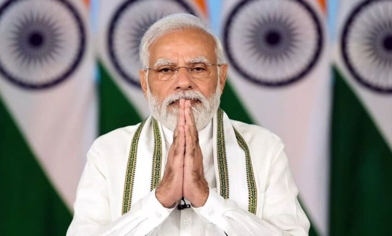 PM Modi ने नवरात्रि पर किया विशेष पोस्ट, मां शैलपुत्री की आराधना के साथ जीवन में आने वाली खुशियों की कामना