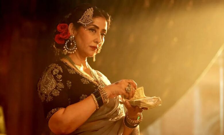 Manisha Koirala का परिवार नेपाल की सत्ता से जुड़ा, दादा थे पहले प्रधानमंत्री, अब अभिनेत्री ने जताया बड़ा संकेत