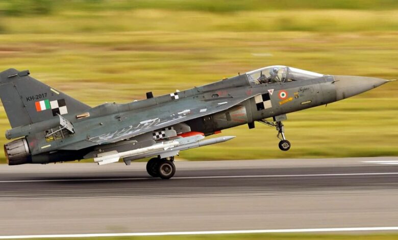 Tejas Fighter Jet: HAL का मास्टरस्ट्रोक! इंजन सप्लाई लेट होने के बाद भी तेजस जेट वायुसेना तक पहुँचेंगे