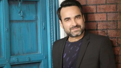 Pankaj Tripathi: बॉलीवुड में बिना शोर मचाए छा गए Pankaj Tripathi, जानिए उनकी ज़िंदगी की प्रेरणादायक
