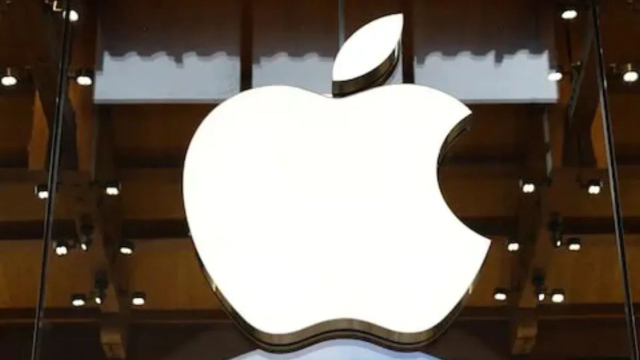 Apple को बड़ा झटका! Siri अपग्रेड प्रोजेक्ट के हेड ने छोड़ी कंपनी, अब Meta में करेंगे काम
