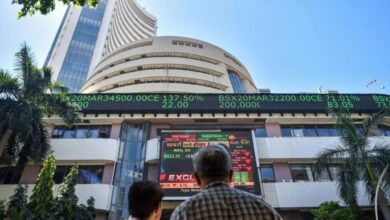 Stock Market Today: Sensex में 484 पॉइंट की तेजी, Nifty 50 ने 25,600 का अहम स्तर पार किया