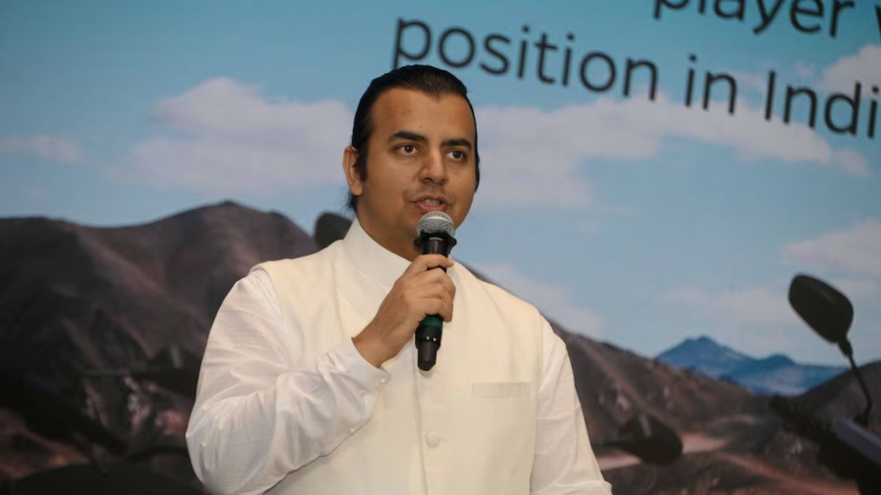 Ola Electric Controversy: इंजीनियर की आत्महत्या ने उठाए बड़े सवाल, CEO और सीनियर अधिकारी के खिलाफ केस