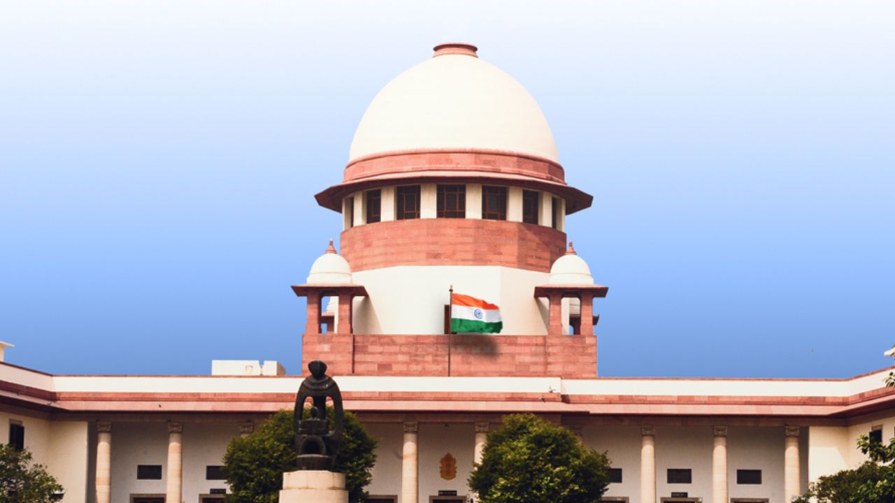 Supreme Court ने दी बड़ी राहत! दिल्ली-एनसीआर में Diwali 2025 पर अब ग्रीन पटाखे फोड़े जा सकेंगे