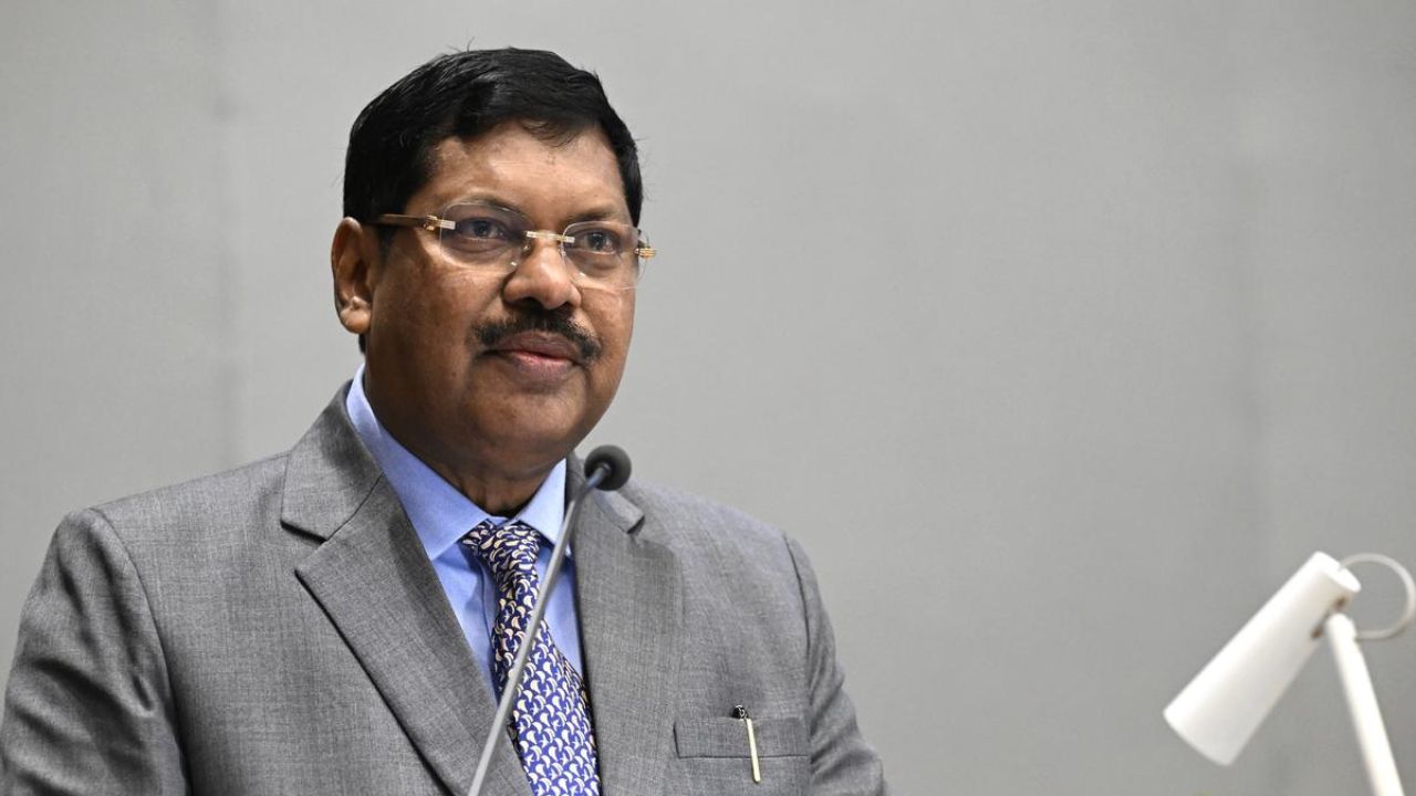 CJI Bhushan Gavai का बयान वायरल—‘कोर्ट भवन में विलासिता नहीं, संविधान की आत्मा झलके!