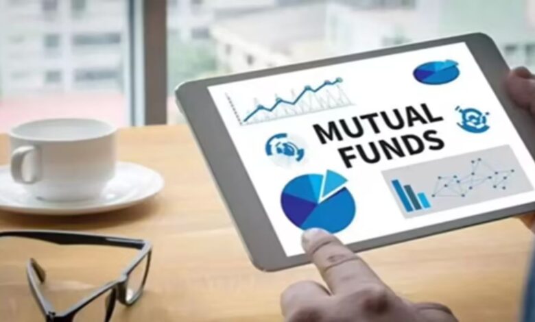 Mutual Fund Investors का बड़ा पलटाव! अक्टूबर में ₹24,690 करोड़ की नेट इक्विटी inflow, AUM बढ़कर ₹79.87 लाख करोड़