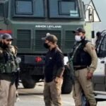 J&K News: कश्मीर में पुलिस ने 40 लोगों को लिया हिरासत में, चार्जशीट दाखिल कर बढ़ाया सस्पेंस