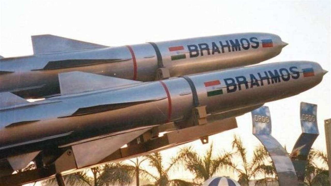 BrahMos Missile: लखनऊ बनेगा भारत की रक्षा राजधानी, ब्रह्मोस मिसाइल उत्पादन इकाई से सुरक्षा को बढ़ावा
