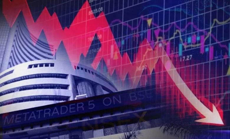 Stock Market News: विदेशी निवेशकों की बिक्री से शेयर बाजार डूबा, क्या रुपया और गिरावट बढ़ाएंगे दबाव?