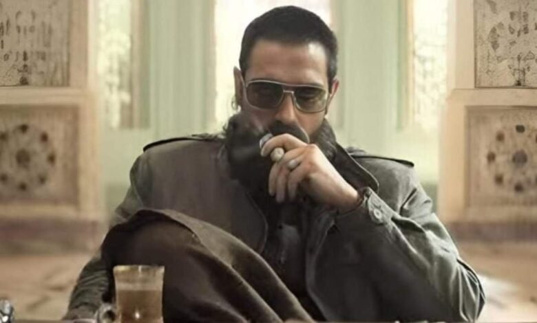 ‘Dhurandhar’ में मेजर इक़बाल बन चमके अर्जुन रामपाल—30 साल बाद मिलेगी असली शोहरत?