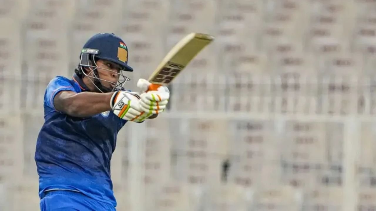 Vaibhav Suryavanshi की बड़ी पारी अभी बाकी, Syed Mushtaq Ali Trophy में Ayush Mhatre ने मचाया धमाल