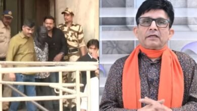 चेहरा ढककर कोर्ट में पेश हुए KRK, 27 जनवरी तक पुलिस कस्टडी में रहेंगे; बोले- इंडस्ट्री के लोग टारगेट कर रहे