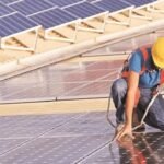 Solar stock: वारी एनर्जी के शेयर 2,548 रुपये पर बंद, ऑर्डर बुक में 47 हजार करोड़ का जोर