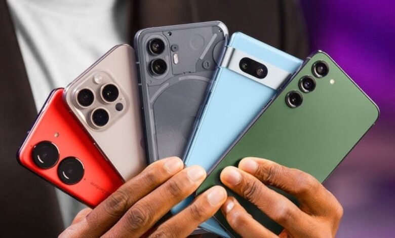 Top 10 Smartphones: 2025 के टॉप 10 स्मार्टफोन की लिस्ट में किसका बोलबाला, चीनी कंपनियां क्यों बाहर?
