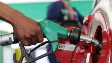 30 लीटर की टंकी में 35 लीटर पेट्रोल? जानिए सच—स्कैम या साइंस