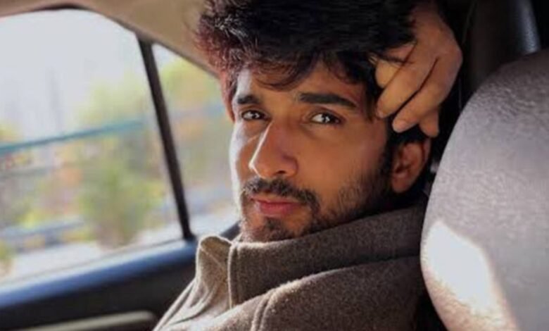 अनुराध सिंह ढाका का सफर: क्लैपर बॉय से Psycho Saiyaan तक का असाधारण संघर्ष