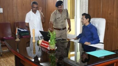 भीमताल विकास भवन में शिक्षा सुधार को लेकर सख्त निर्देश, स्कूलों की होगी डिजिटल निगरानी