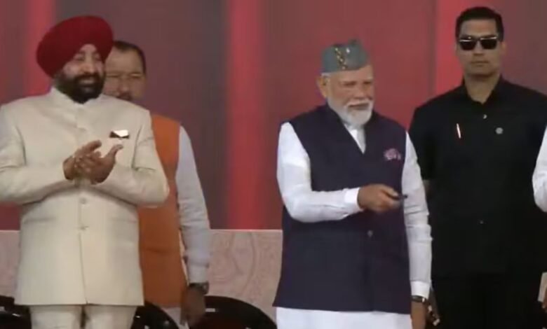 दिल्ली देहरादून कॉरिडोर का उद्घाटन PM मोदी ने दिया देश को बड़ा तोहफा
