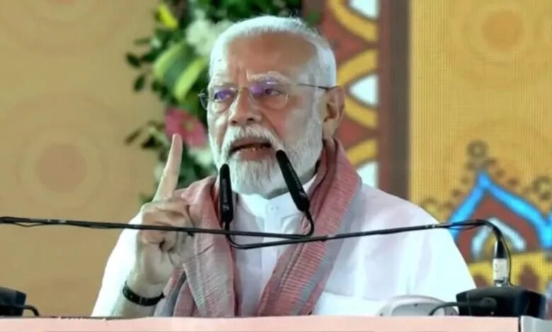 बंगाल चुनाव में PM मोदी का बड़ा बयान झालमुड़ी से टीएमसी को झटका