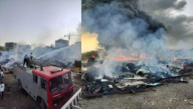 प्लास्टिक गोदाम में भड़की आग ने बढ़ाई दहशत दमकल टीमों की कड़ी मशक्कत