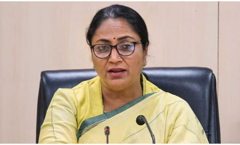 रेखा गुप्ता ने पेट्रोल बचाने के लिए बदले ऑफिस टाइम और नियम