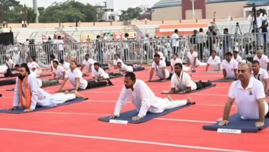 योग दिवस पर स्वास्थ्य मंत्री निशांत कुमार की अपील, स्कूलों में शामिल हो योग