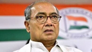 RSS फंडिंग को लेकर कांग्रेस नेता की मांग, निर्मला सीतारमण से की जांच की अपील