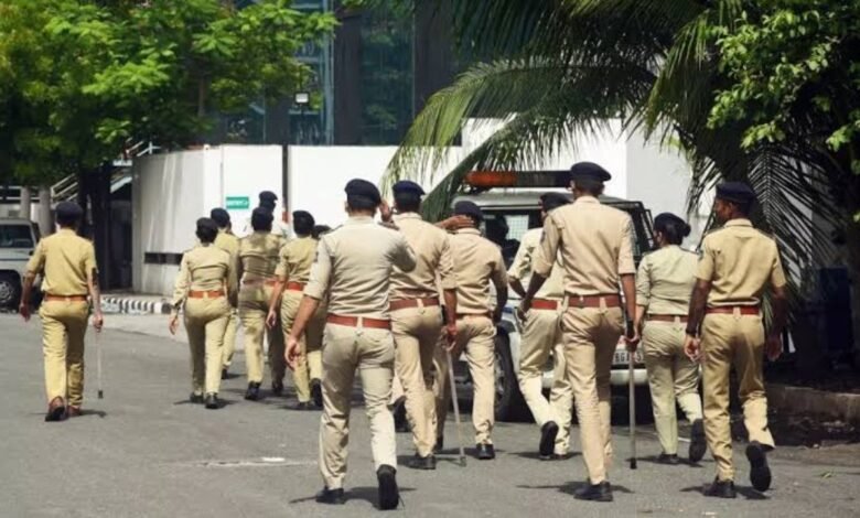 दिल्ली पुलिस ने X को लिखा पत्र, कथित आपत्तिजनक पोस्ट हटाने और यूजर्स की जानकारी मांगी
