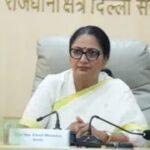 दिल्ली सरकार ने खत्म की बुधवार-शनिवार की WFH व्यवस्था, सरकारी कर्मचारियों के लिए नया ऑफिस टाइम लागू