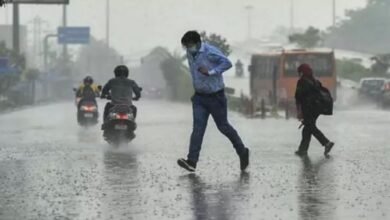 दिल्ली-NCR में बारिश से मौसम हुआ सुहाना, IMD का अलर्ट—अगले 2 घंटे में इन इलाकों में होगी तेज बारिश
