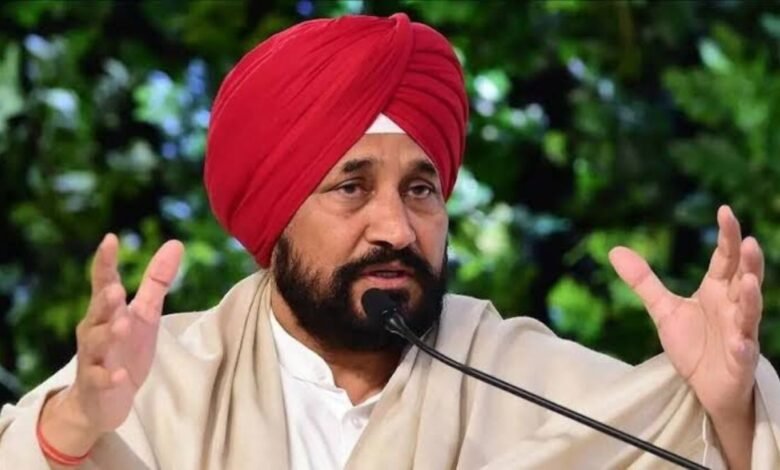 चन्नी के घर हुई अहम बैठक, पंजाब कांग्रेस में हाईकमान से बातचीत के लिए बनी समिति