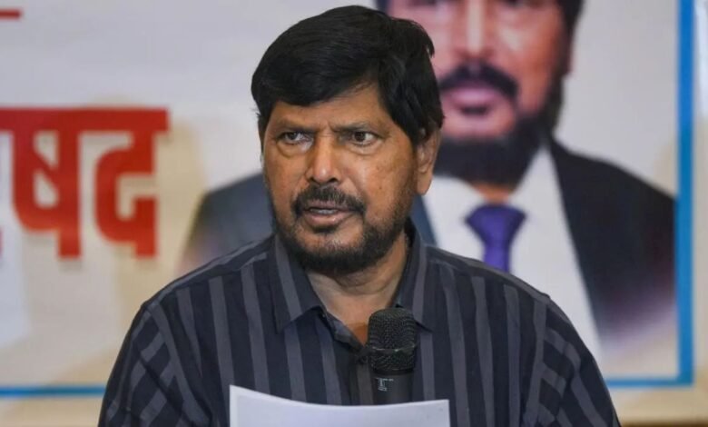 निजी क्षेत्र में आरक्षण की मांग तेज, रामदास अठावले ने बताया RPI का बड़ा प्लान