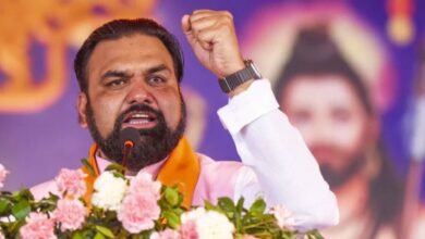 BPSC अधिकारी के ‘कुत्ता भौंके’ बयान पर एक्शन, CM सम्राट चौधरी ने किया सस्पेंड