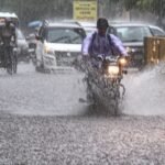 दिल्ली में अगले 3 घंटे भारी बारिश का अलर्ट, IMD की चेतावनी; जलभराव और ट्रैफिक जाम से रहें सावधान