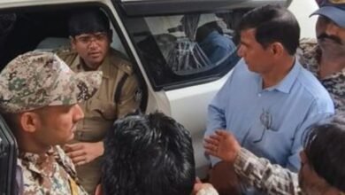 दतिया में कथित बाबा पर डेढ़ करोड़ की ठगी का आरोप, ग्रामीणों ने एसपी कार्यालय पहुंचकर की शिकायत