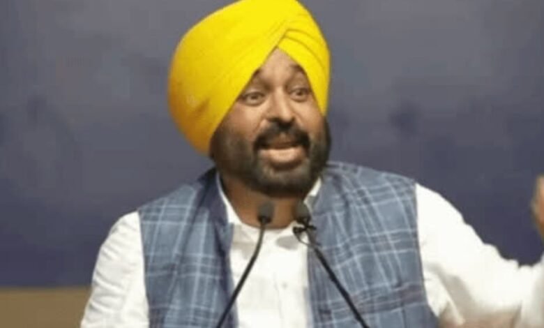 पंजाब में कर्मचारियों की महा हड़ताल से सरकारी सेवाएं प्रभावित, भगवंत मान बोले- पहले हड़ताल खत्म करें