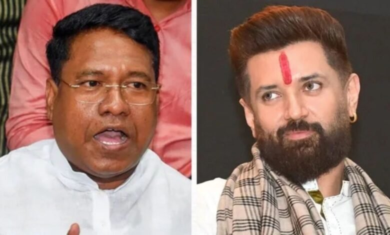 बिहार में आरक्षण पर NDA में मतभेद खुला, चिराग पासवान को संतोष सुमन ने दिया तीखा जवाब