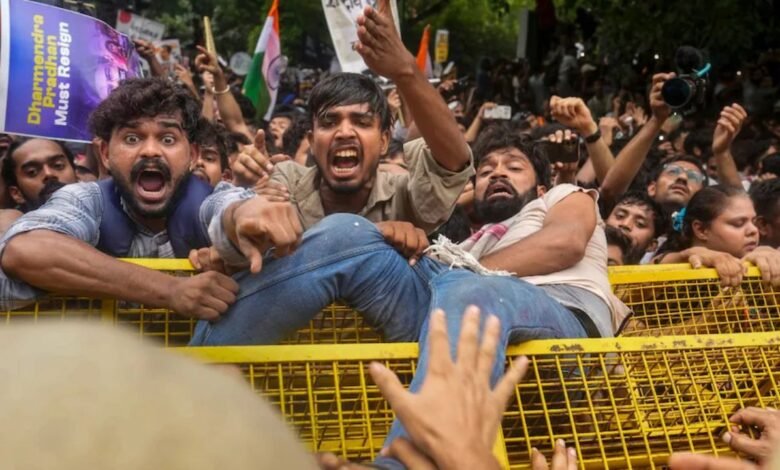 LPU Protest: छात्रों की शिकायत पर FIR दर्ज, CCTV और मोबाइल डेटा खंगाल रही पुलिस