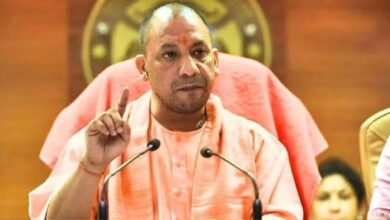SIR विवाद के बीच CM योगी का कांग्रेस पर हमला, कहा- संवैधानिक संस्थाओं को नुकसान पहुंचाने की कोशिश