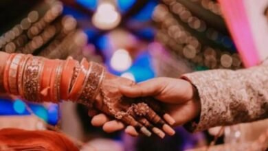 1020 KM का सफर, 5 ट्रेनें बदलीं और प्रेमी के घर पहुंची युवती, ग्वालियर में की शादी